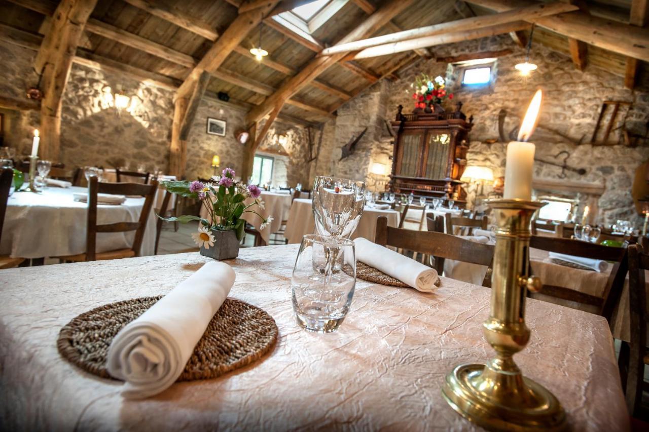 Hotel Restaurant De La Poste Et La Grange Detente, Espace Bien-Etre Châteauneuf-de-Randon المظهر الخارجي الصورة
