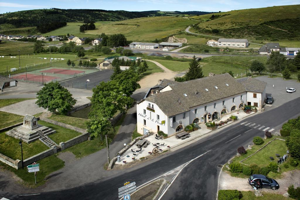 Hotel Restaurant De La Poste Et La Grange Detente, Espace Bien-Etre Châteauneuf-de-Randon المظهر الخارجي الصورة